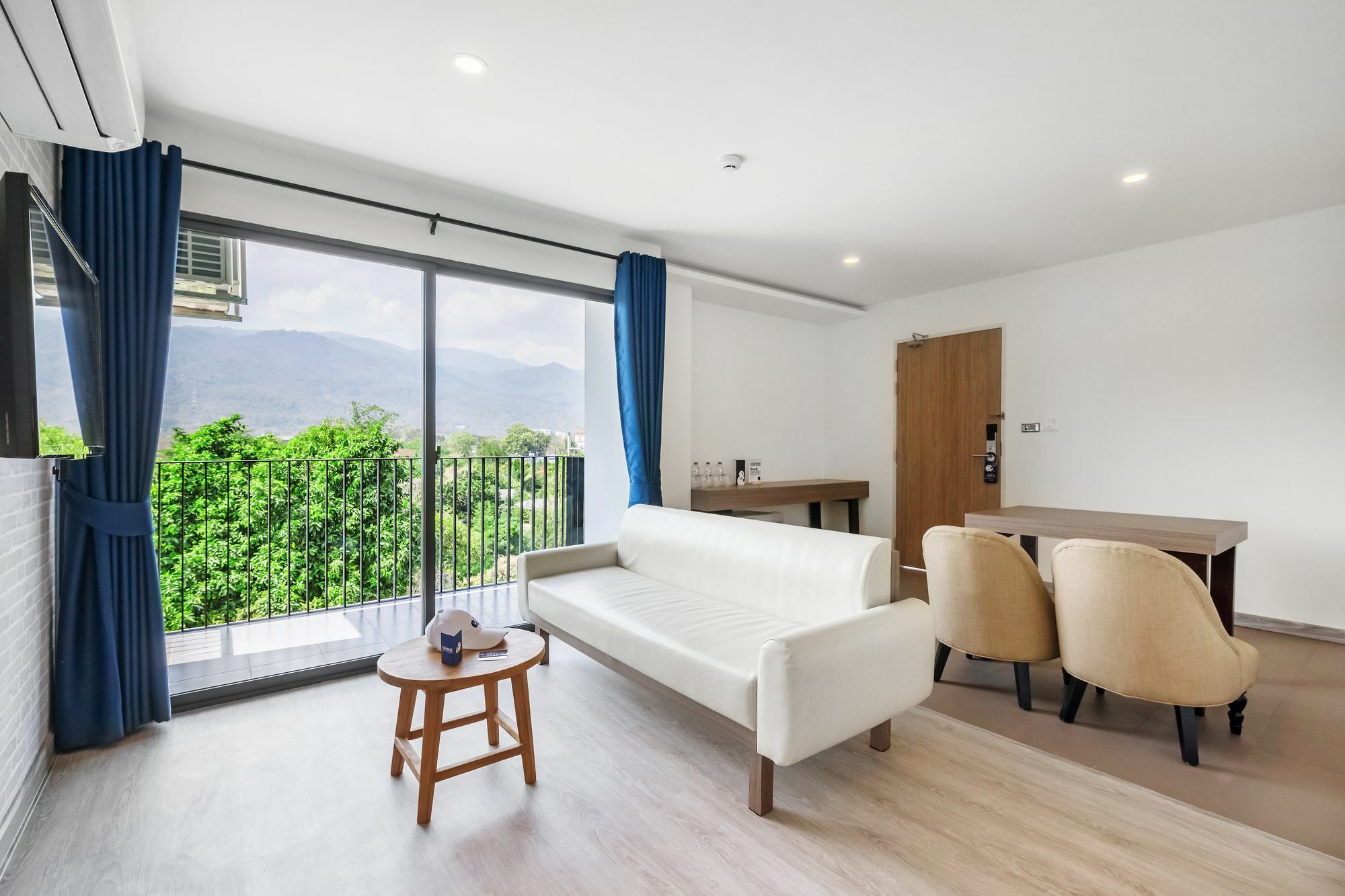 Kokotel Chiang Mai Nimman Экстерьер фото